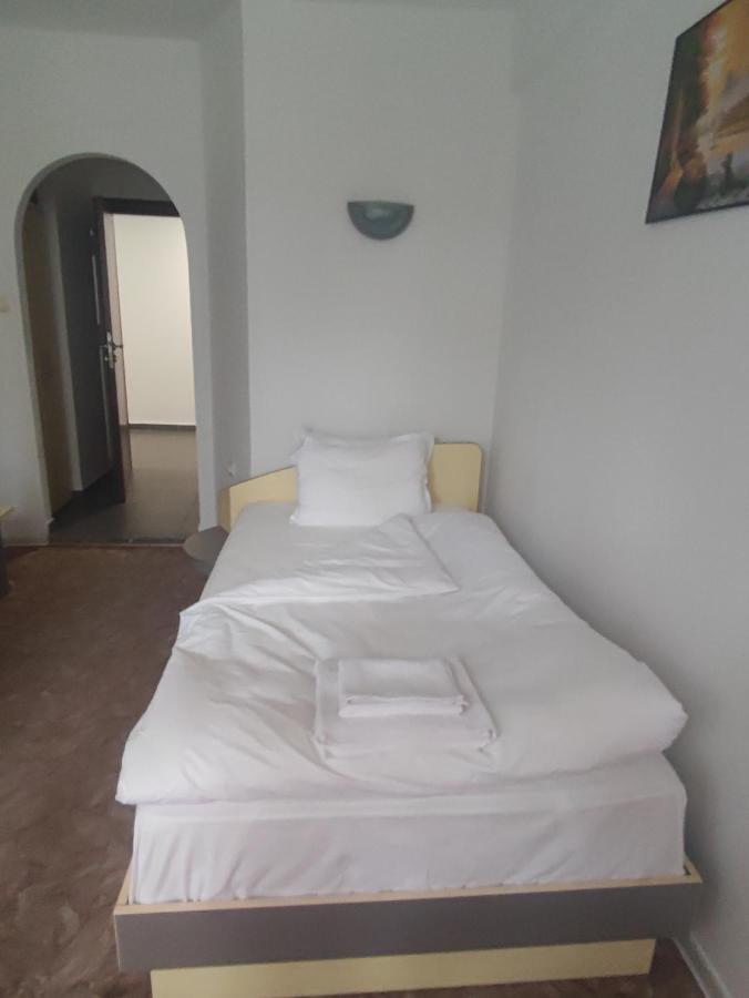 Кианти Hotell Kŭrdzhali Eksteriør bilde