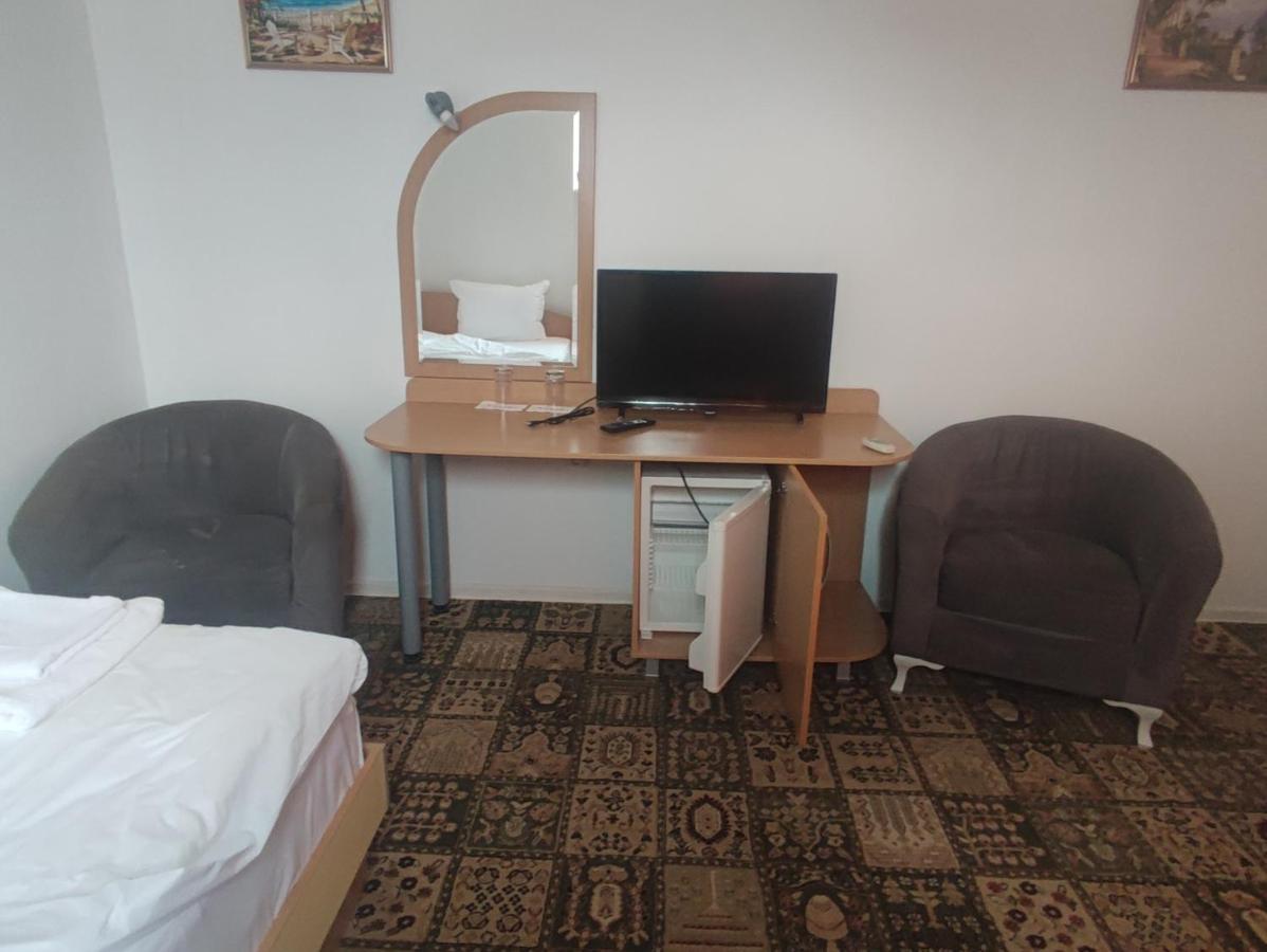 Кианти Hotell Kŭrdzhali Eksteriør bilde