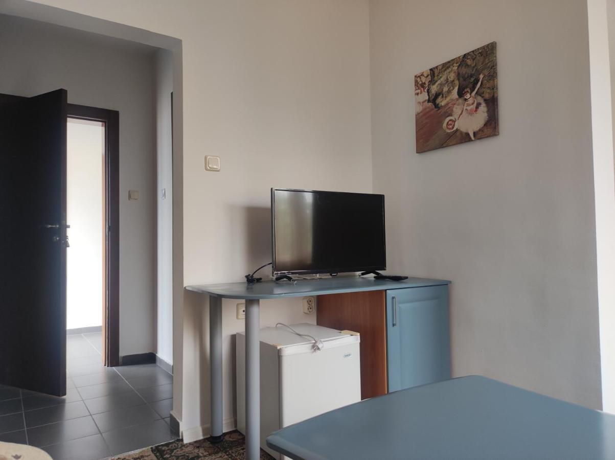 Кианти Hotell Kŭrdzhali Eksteriør bilde