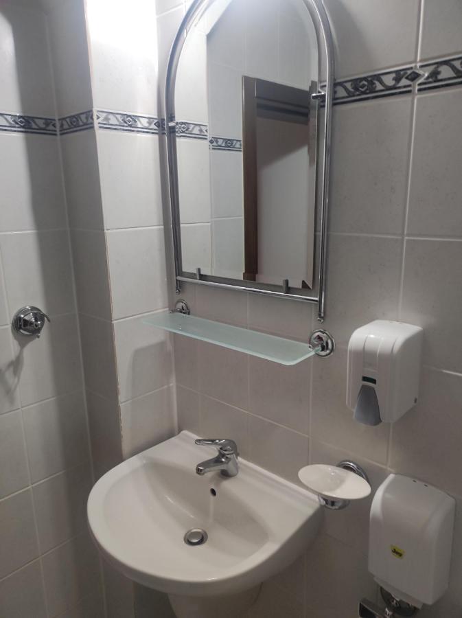 Кианти Hotell Kŭrdzhali Eksteriør bilde