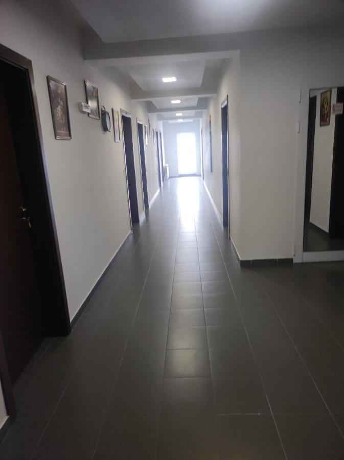 Кианти Hotell Kŭrdzhali Eksteriør bilde