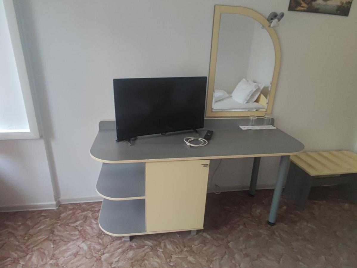 Кианти Hotell Kŭrdzhali Eksteriør bilde