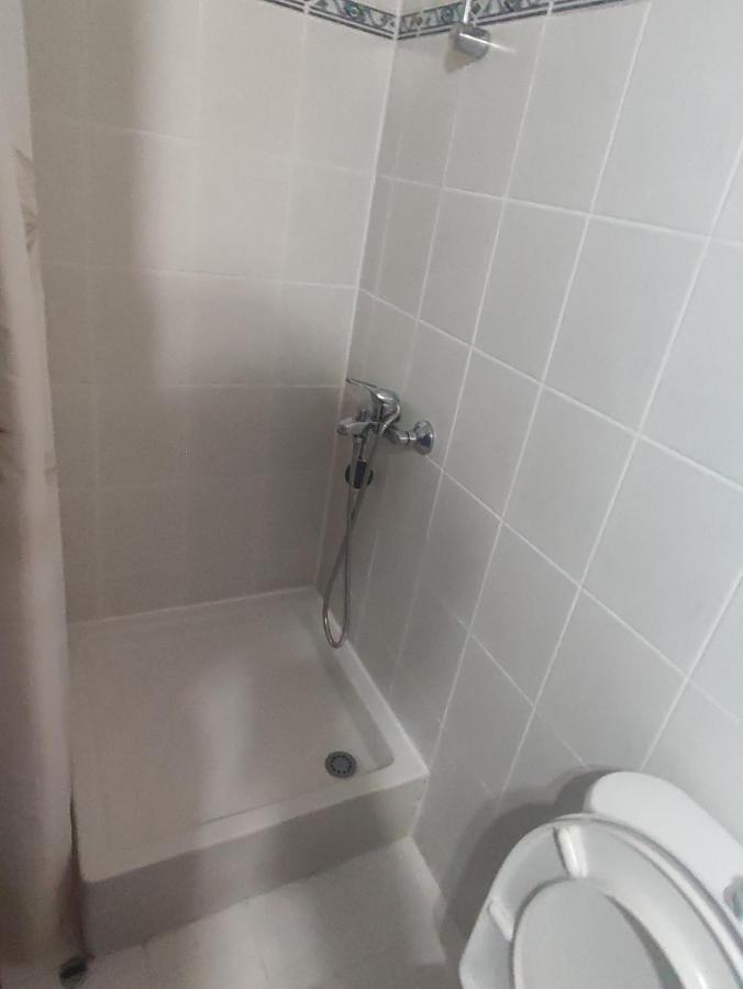 Кианти Hotell Kŭrdzhali Eksteriør bilde